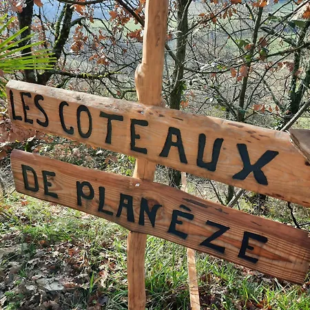 民宿 Les Coteaux De Planeze, Pour 2, 3 Ou Famille Nombreuse 2 Adultes 5 Enfants Et Jeunes