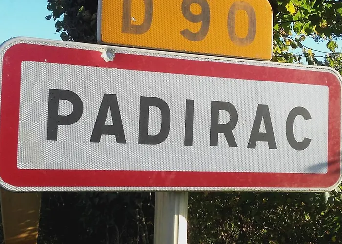 منزل للإقامة Les Coteaux De Planeze, Pour 2, 3 Ou Famille Nombreuse 2 Adultes 5 Enfants Et Jeunes Belmont-Bretenoux