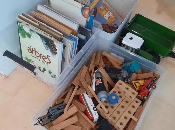 Les Coteaux De Planeze, Pour 2, 3 Ou Famille Nombreuse 2 Adultes 5 Enfants Et Jeunes Belmont-Bretenoux