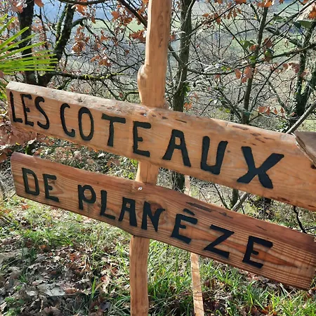 Проживание в семье Les Coteaux De Planeze, Pour 2, 3 Ou Famille Nombreuse 2 Adultes 5 Enfants Et Jeunes