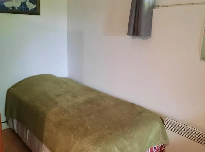 Homestay szállás Les Coteaux De Planeze, Pour 2, 3 Ou Famille Nombreuse 2 Adultes 5 Enfants Et Jeunes Belmont-Bretenoux