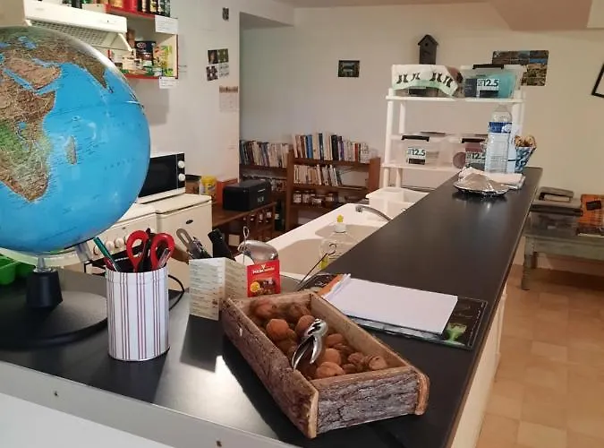 Les Coteaux De Planeze, Pour 2, 3 Ou Famille Nombreuse 2 Adultes 5 Enfants Et Jeunes Accommodatie bij particulieren Belmont-Bretenoux